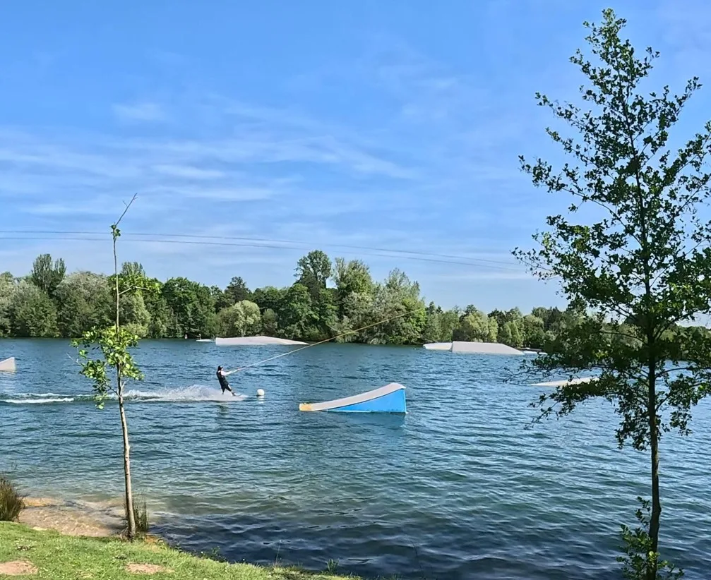 Cergy Summer Escape: Waterfronts, Beaches & Hidden Riviera Near Paris