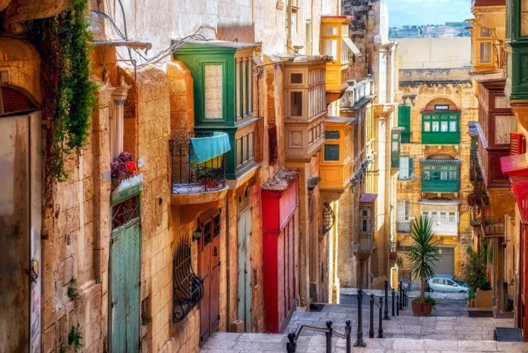 Sicily, Malta & Gozo: Volcanoes, Mediterranean Islands & Coastal Adventures
