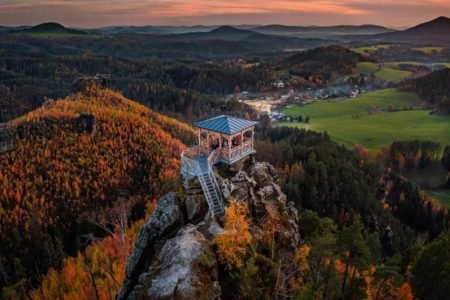 Bohemian Switzerland Autumn Escape: Jetřichovice Views, Forest Trails & Czech Wilderness