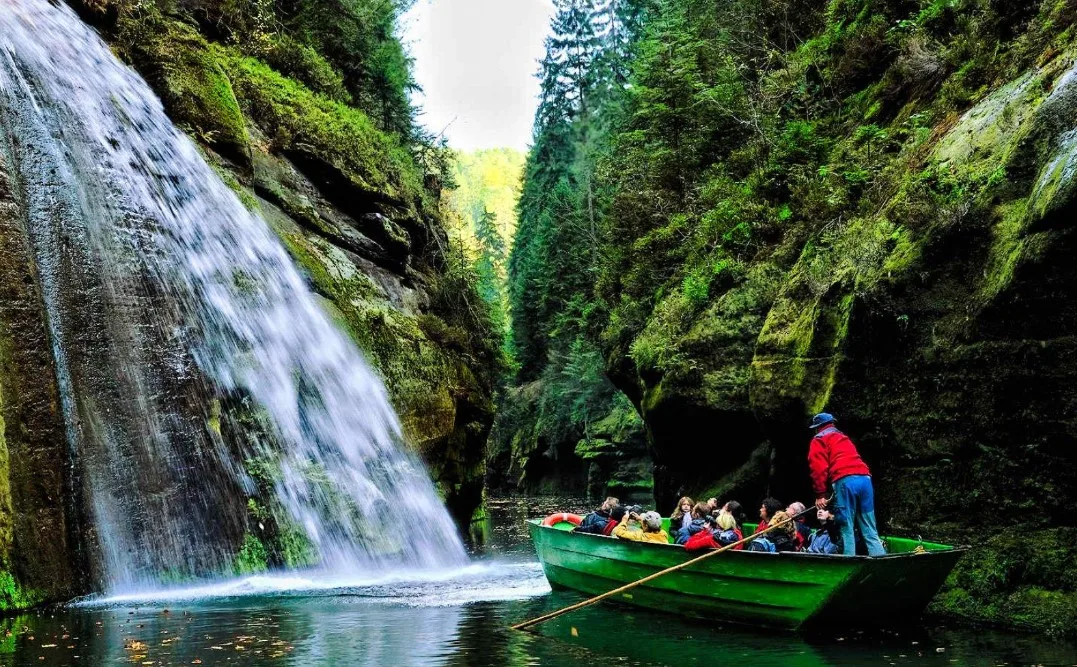 Bohemian Switzerland Autumn Escape: Jetřichovice Views, Forest Trails & Czech Wilderness